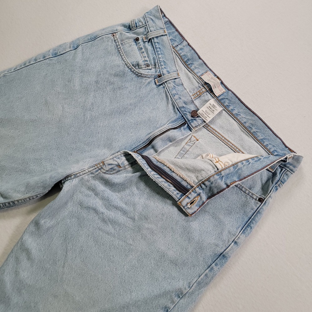 Levi Strauss Signature Relaxed Fit Jeans Mens 42x30 Light Wash Blue Denim Cotton